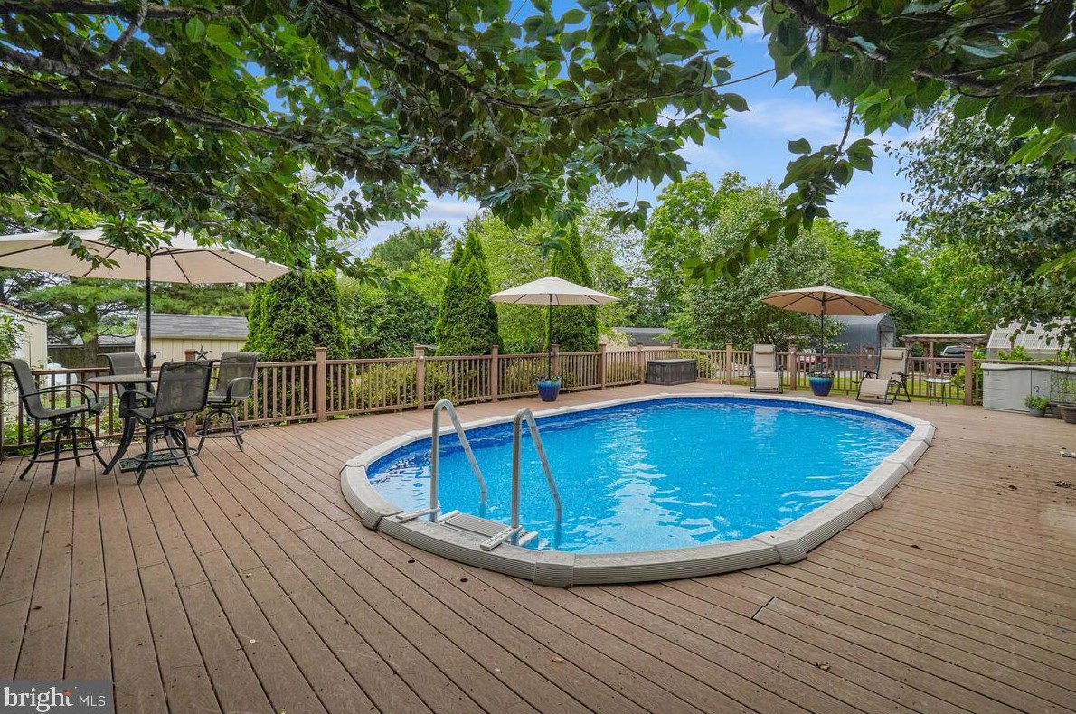 4304 Bartholows Rd, Mount Airy MD  21771-4916 exterior