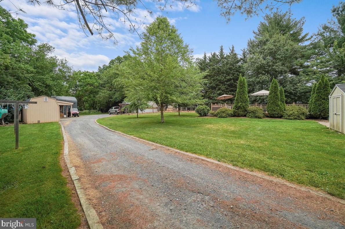 4304 Bartholows Rd, Mount Airy MD  21771-4916 exterior