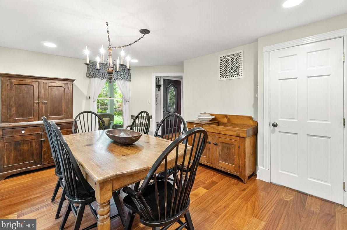 4304 Bartholows Rd, Mount Airy MD  21771-4916 exterior