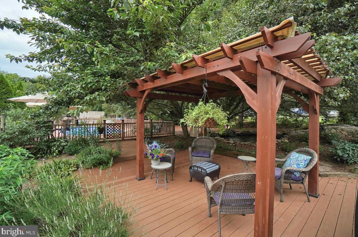 4304 Bartholows Rd, Mount Airy MD  21771-4916 exterior