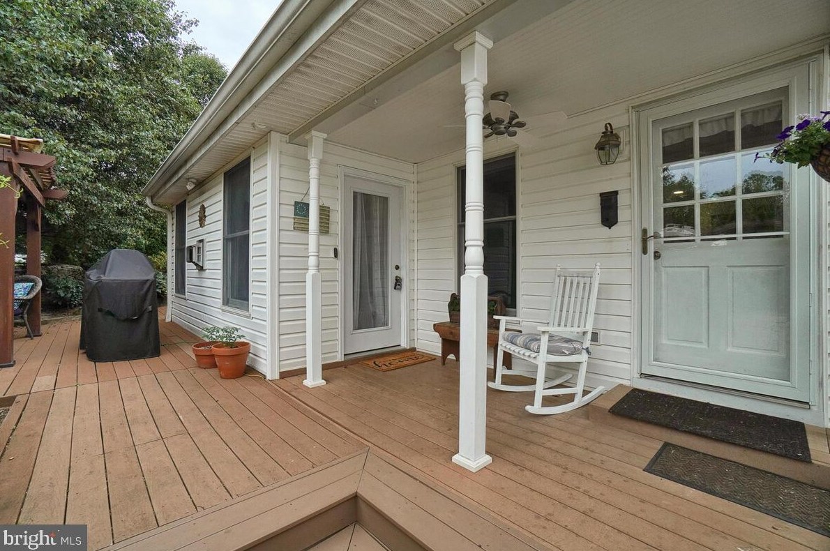 4304 Bartholows Rd, Mount Airy MD  21771-4916 exterior