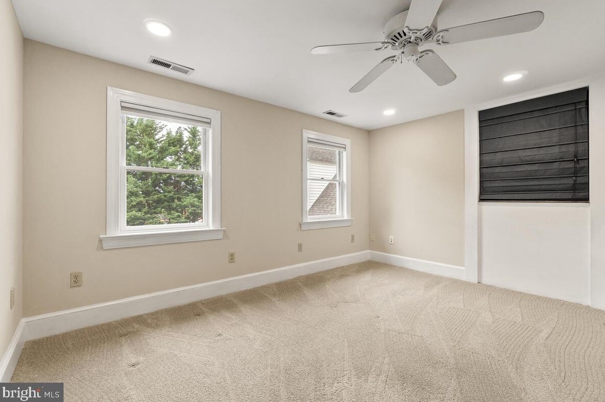 4304 Bartholows Rd, Mount Airy MD  21771-4916 exterior