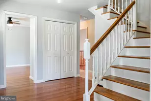 609 Southern Pines Dr, Oakland, MD 21550 - Photo 3