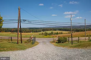 697 Monte Vista Rd, Oakland, MD 21550 - Photo 3