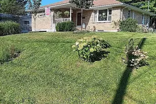 127 S Oakhall Dr, Oakland, MD 21550 - Photo 3