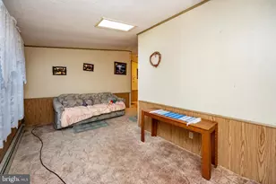 210 Lakeview Dr, Grantsville, MD 21536 - Photo 5