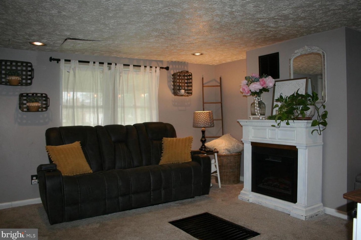 3040 Dublin Rd, Street MD 21154-1811 exterior