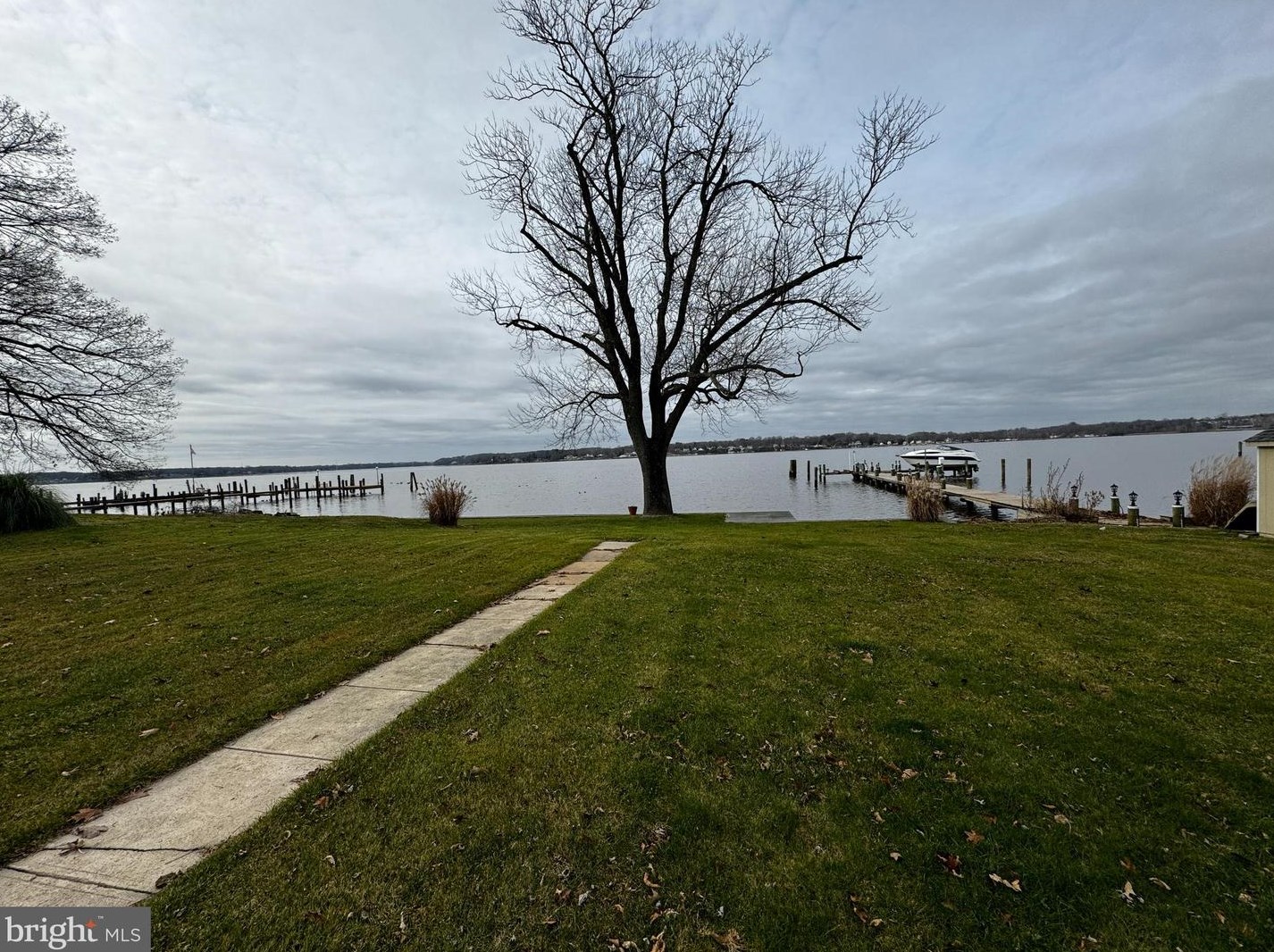 1928 Park Beach Dr, Aberdeen MD  21001-4333 exterior