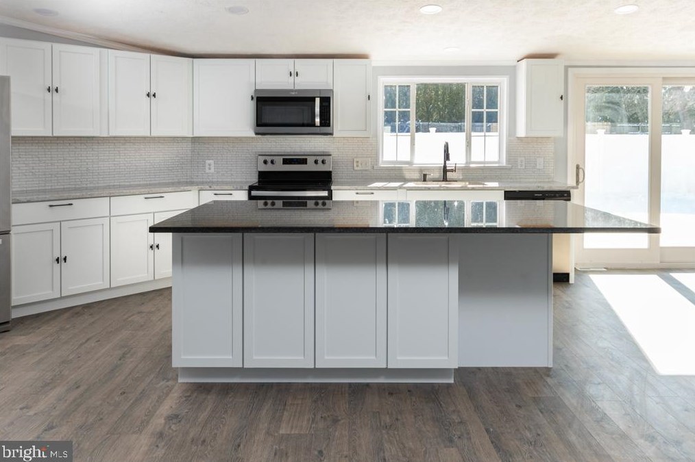 2202 Gregory Dr, Forest Hill MD  21050-1928 exterior