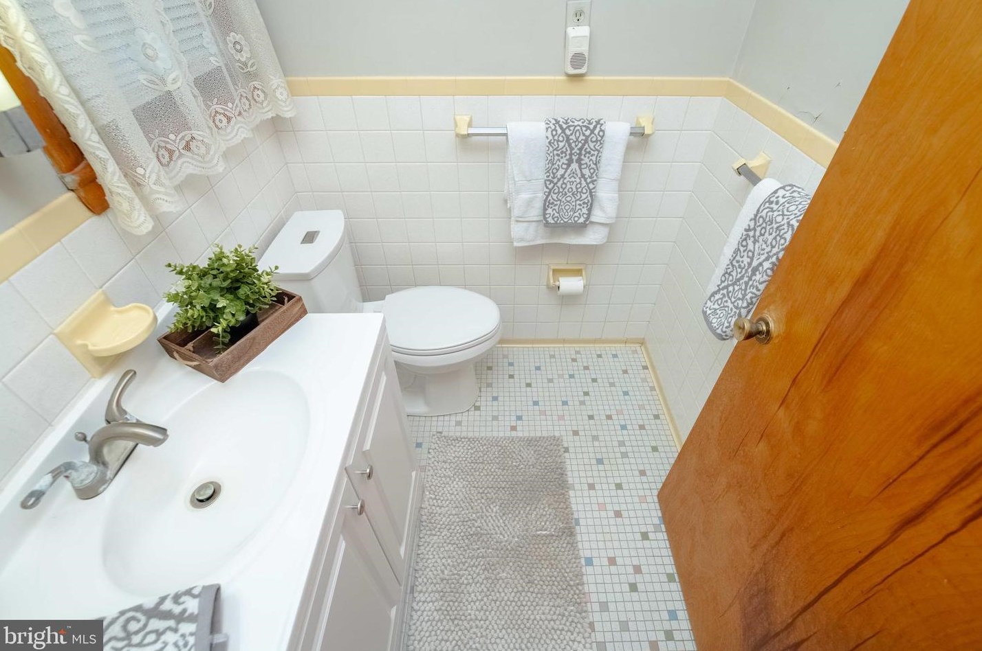 2403 Harford Rd, Fallston MD  21047-2512 exterior