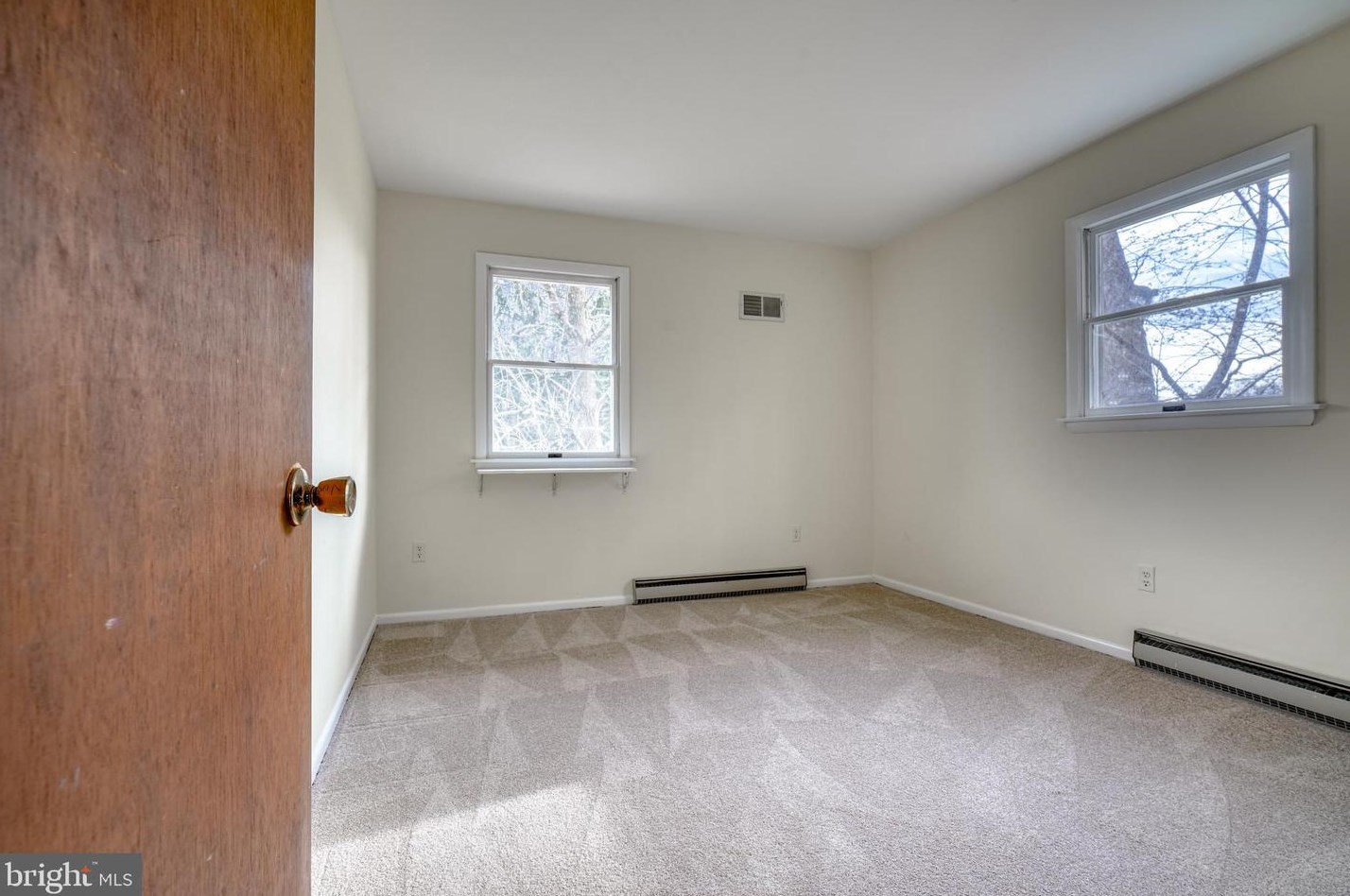 2121 Buell Dr, Fallston MD  21047-2056 exterior