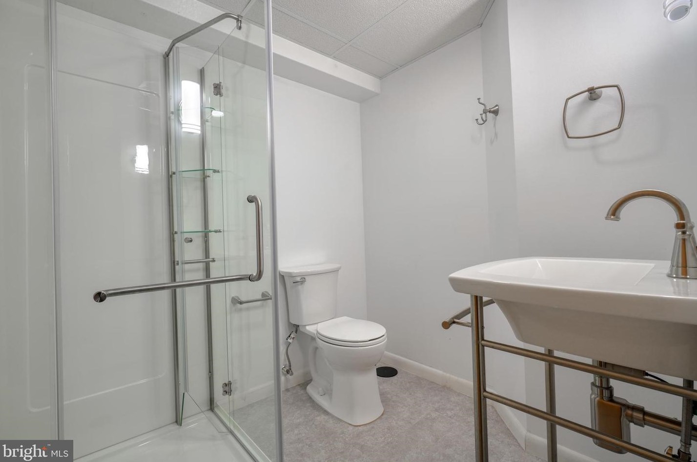 2121 Buell Dr, Fallston MD  21047-2056 exterior