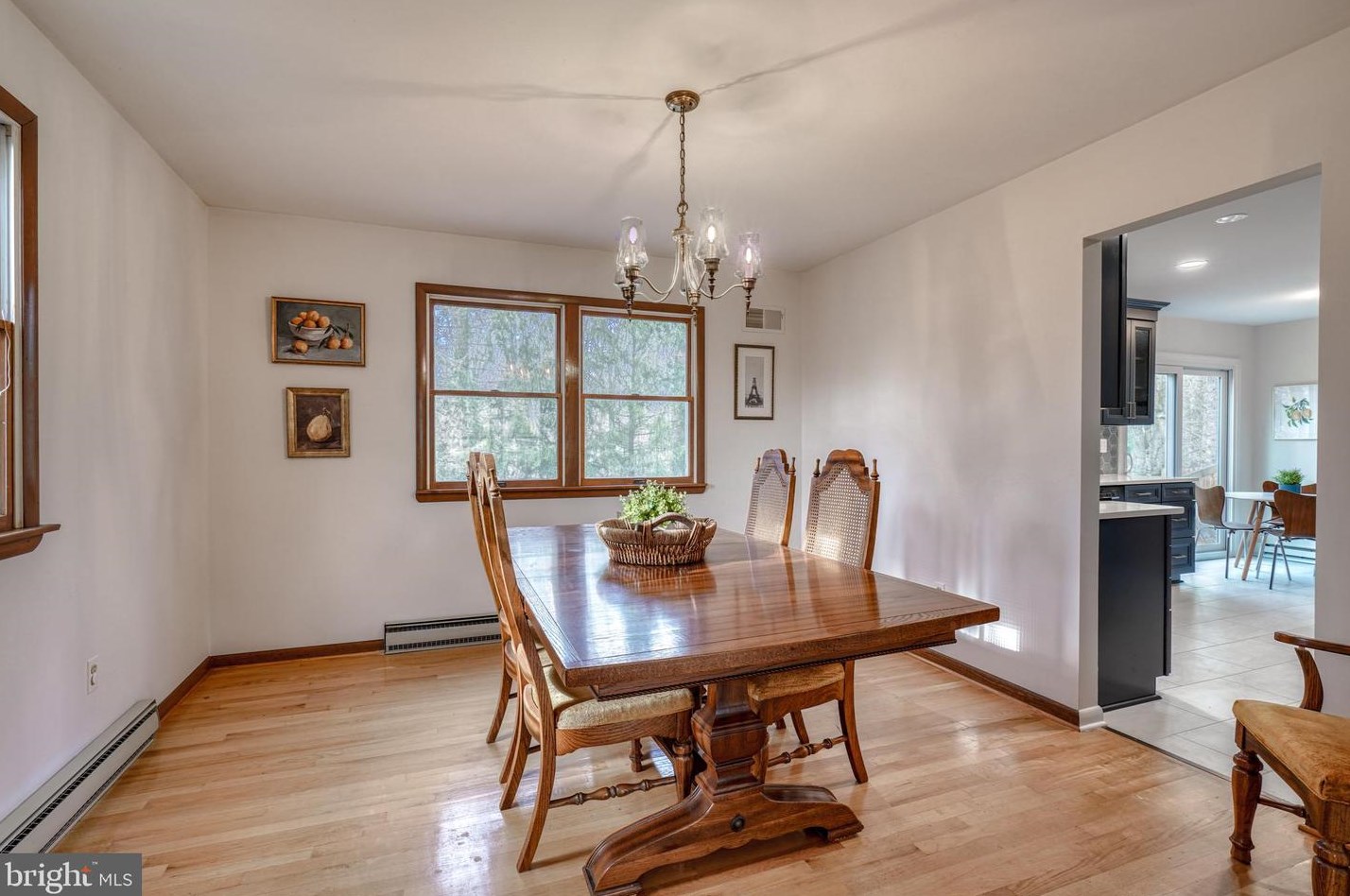 2121 Buell Dr, Fallston MD  21047-2056 exterior