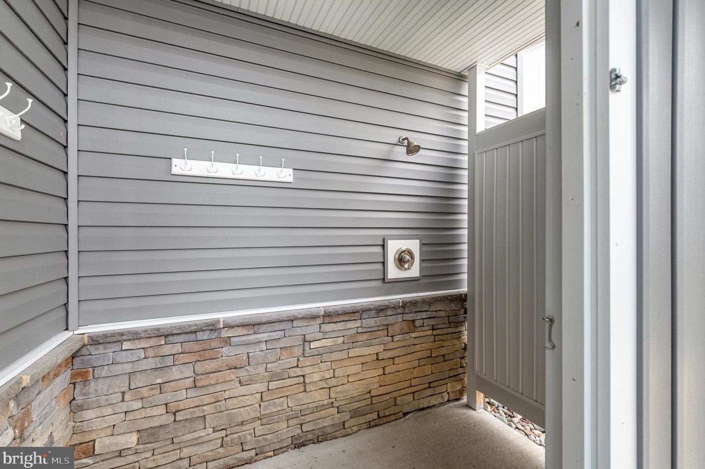 333 Marina Ave, Aberdeen MD  21001-4204 exterior