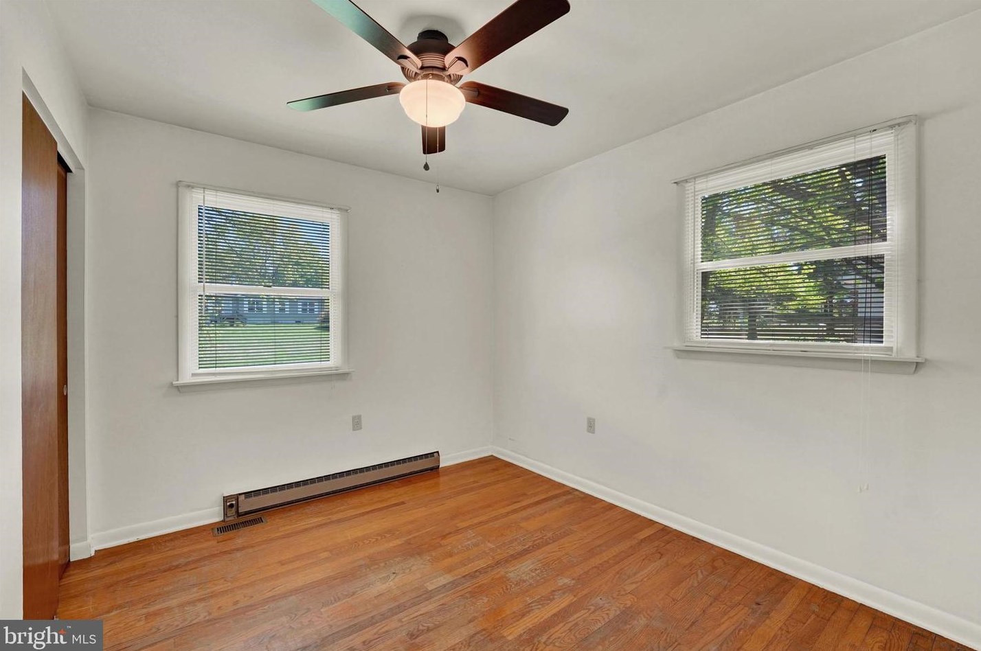 4342 Cooper Rd, Cardiff MD exterior