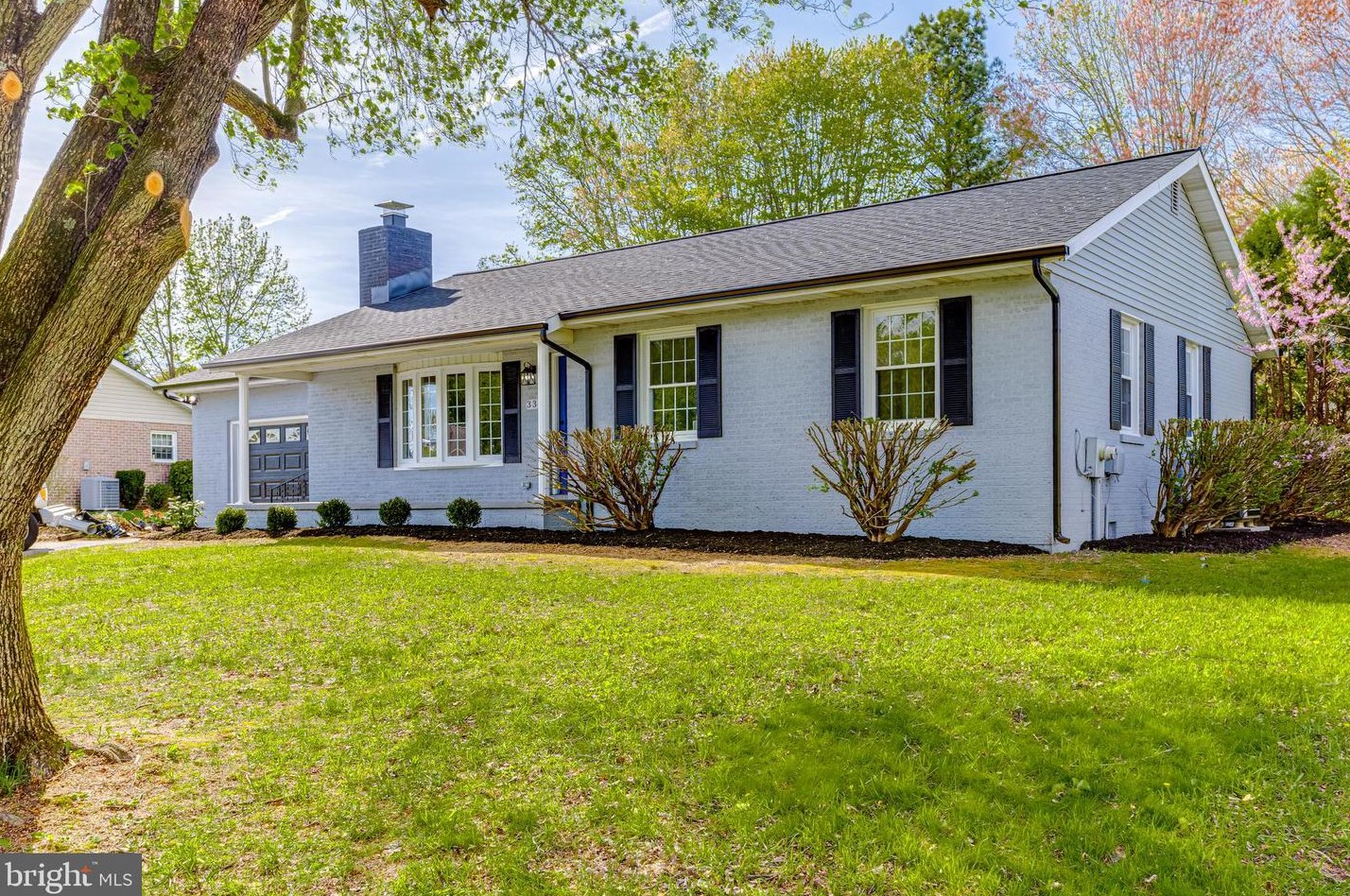332 Mount Royal Ave, Aberdeen MD  21001-1917 exterior