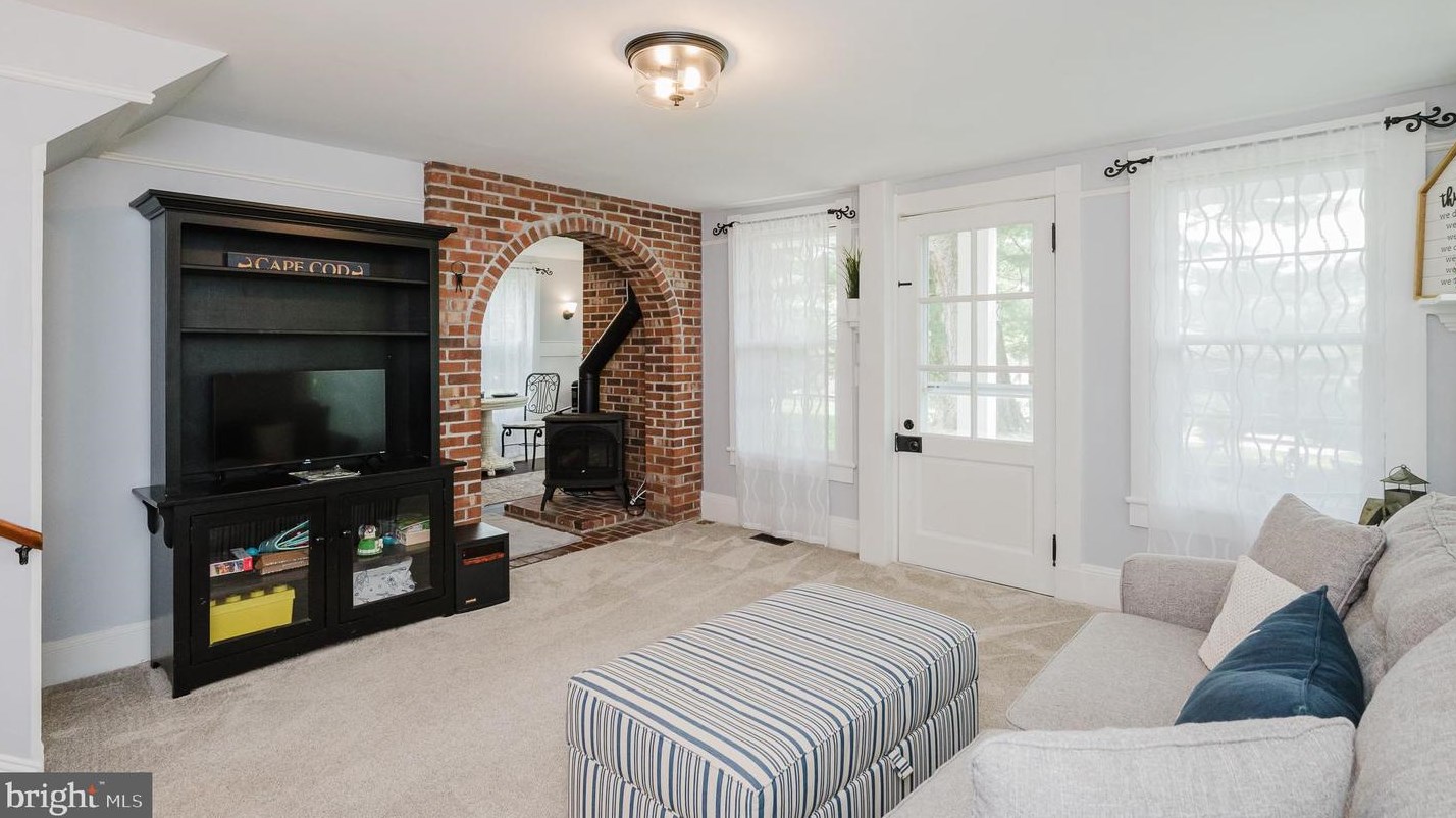 2500 Rochelle Dr, Fallston MD  21047-2209 exterior