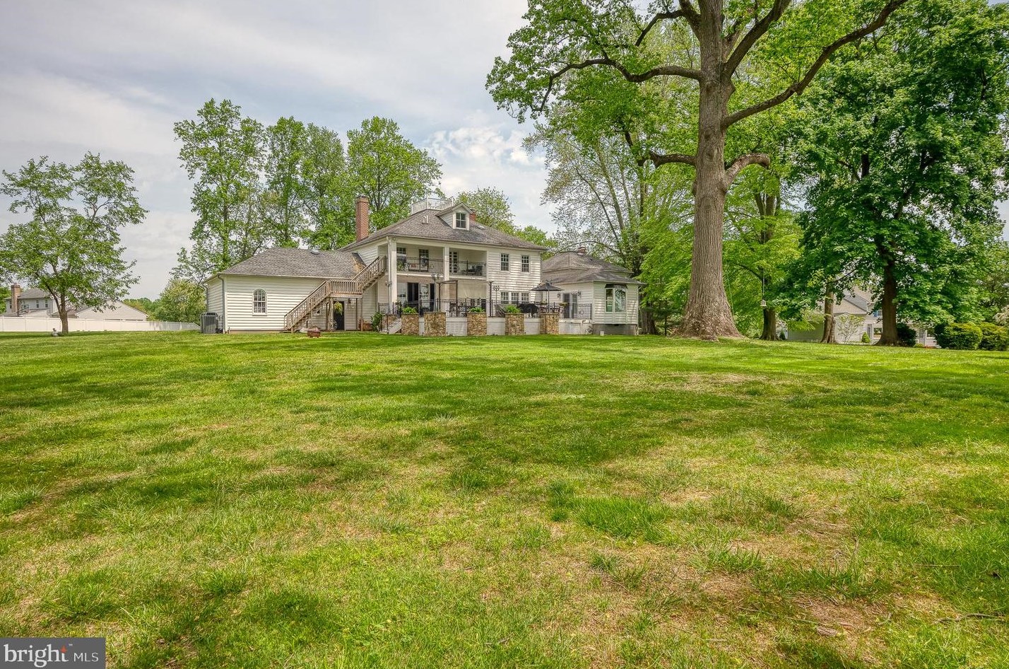 2500 Rochelle Dr, Fallston MD  21047-2209 exterior