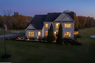 3609 Hollands Branch Ct, Street, MD 21154 - Photo 3