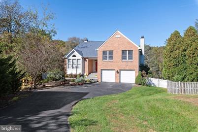 2309 Carr Court - Photo 1