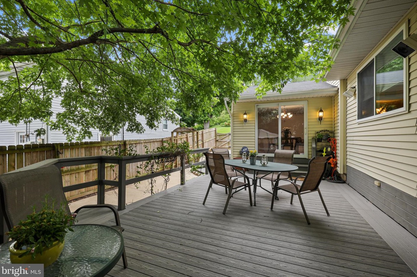 3633 Valley Rd, Ellicott MD 21042-5232 exterior