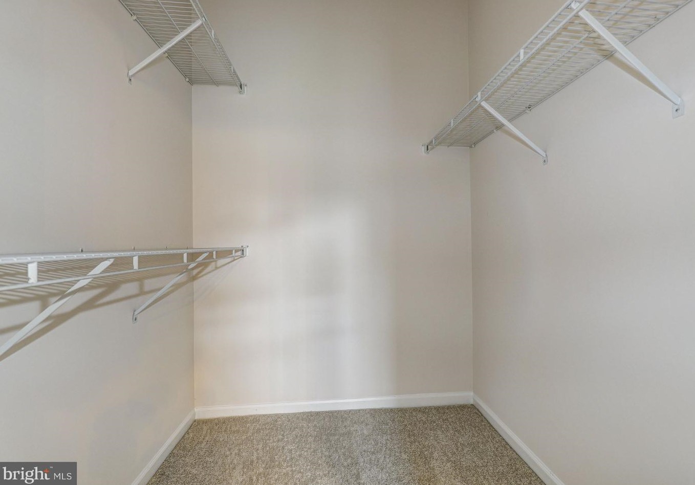 5038 Southern Star Ter, Columbia MD 21044-1293 exterior