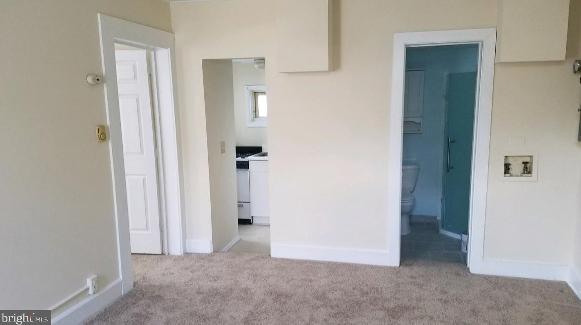 3820 Church Rd, Ellicott MD 21043-4504 exterior