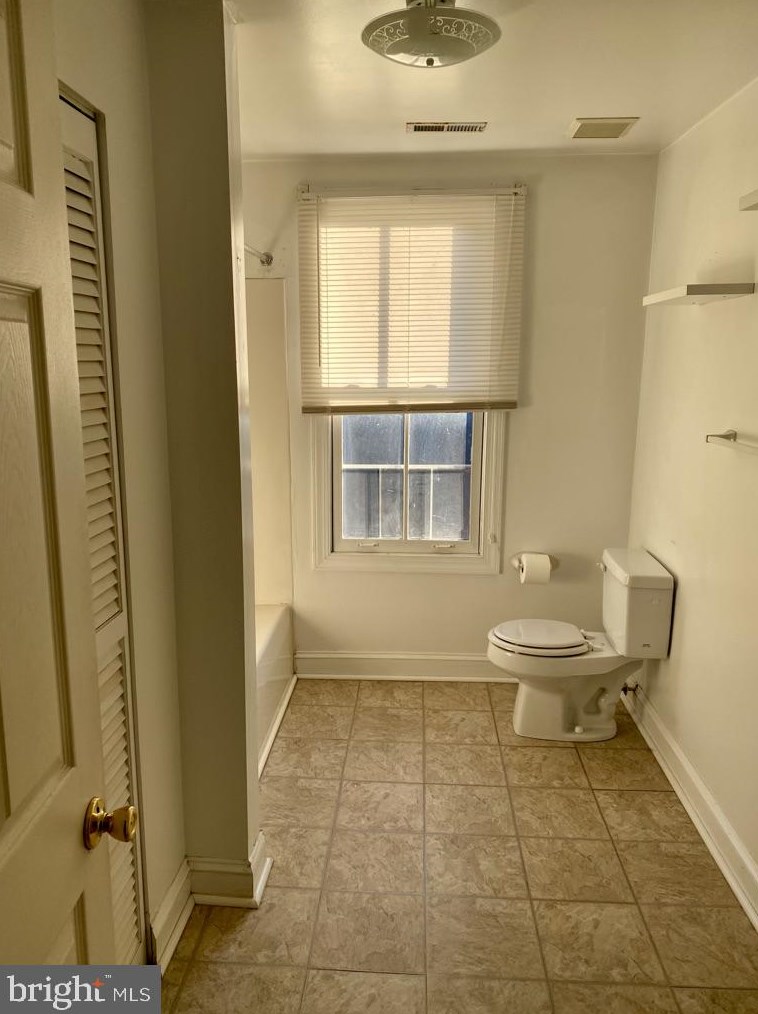 3820 Church Rd, Ellicott MD 21043-4504 exterior