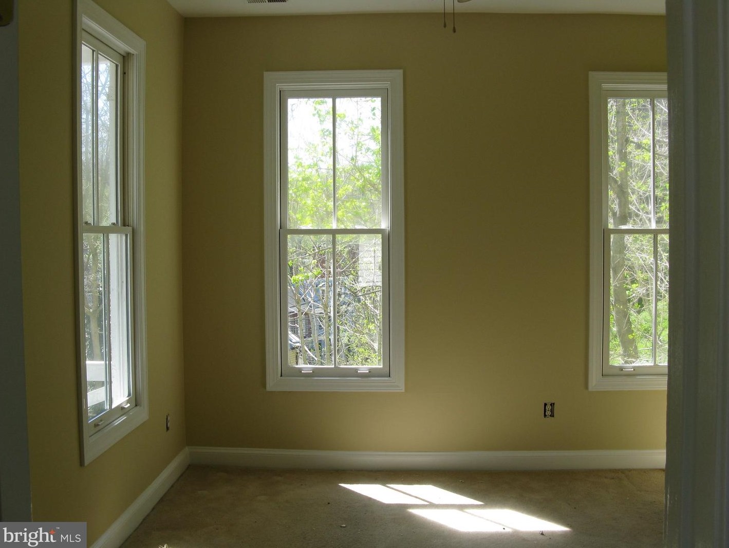 3820 Church Rd, Ellicott MD 21043-4504 exterior