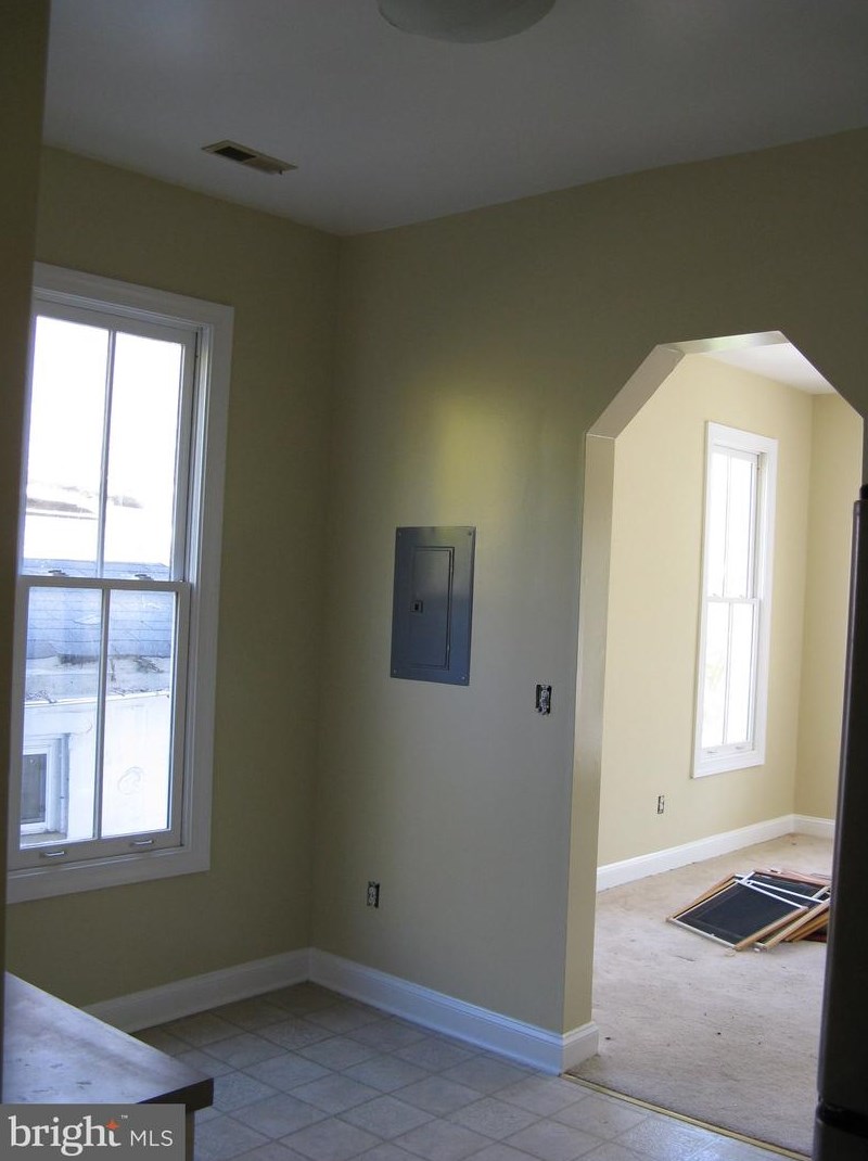 3820 Church Rd, Ellicott MD 21043-4504 exterior