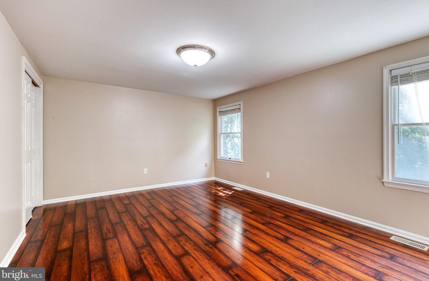 6645 Windsor Ct, Columbia MD 21044-4147 exterior