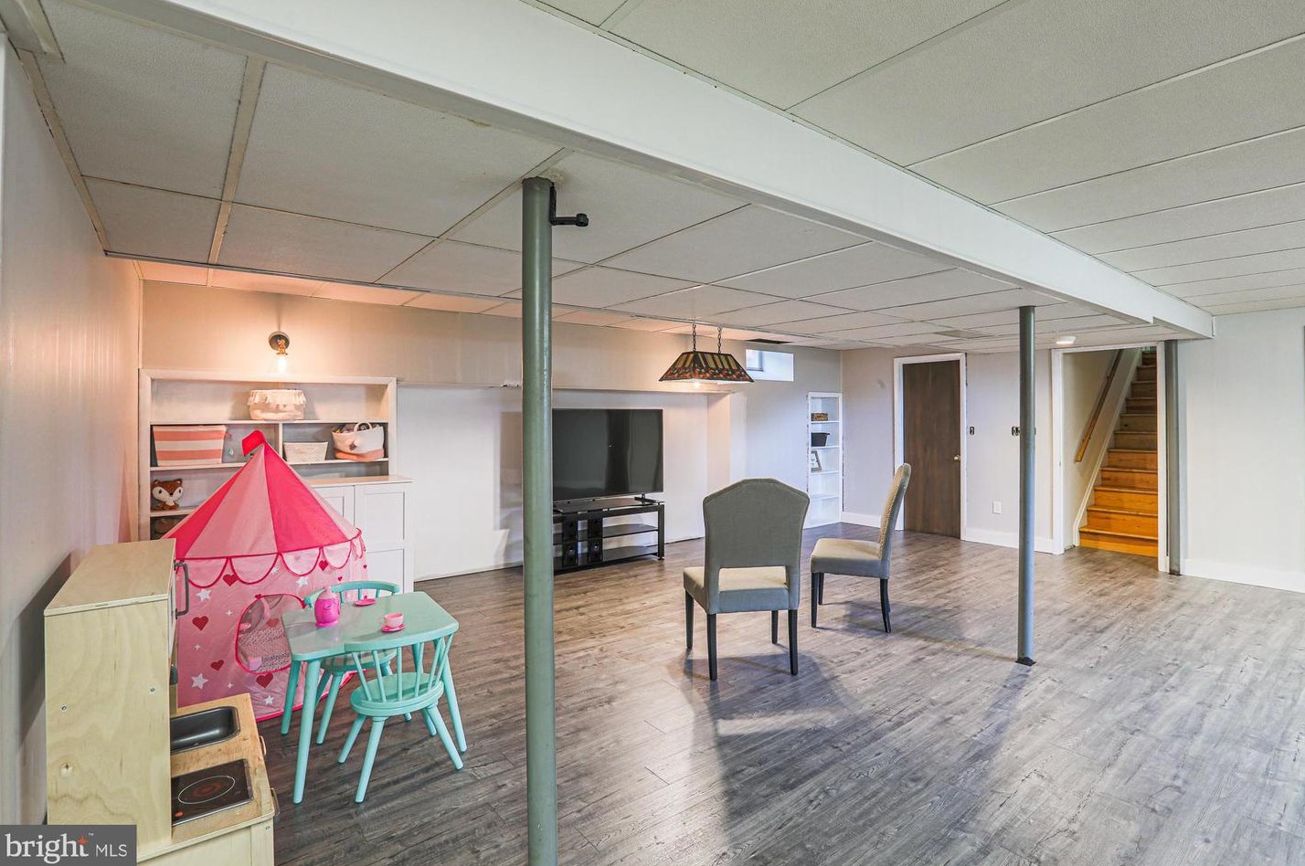 12217 Ioka Ct, Ellicott MD 21042-1328 exterior