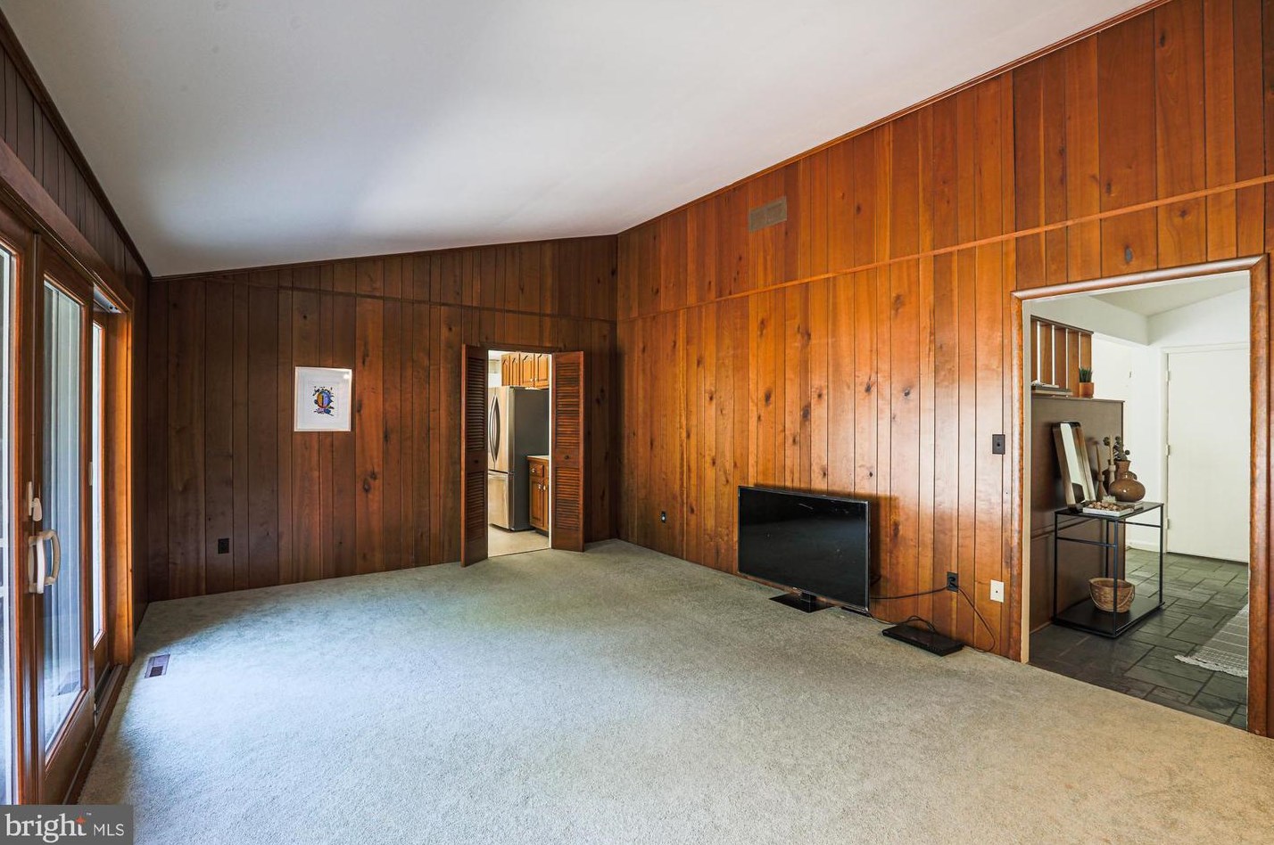 12217 Ioka Ct, Ellicott MD 21042-1328 exterior