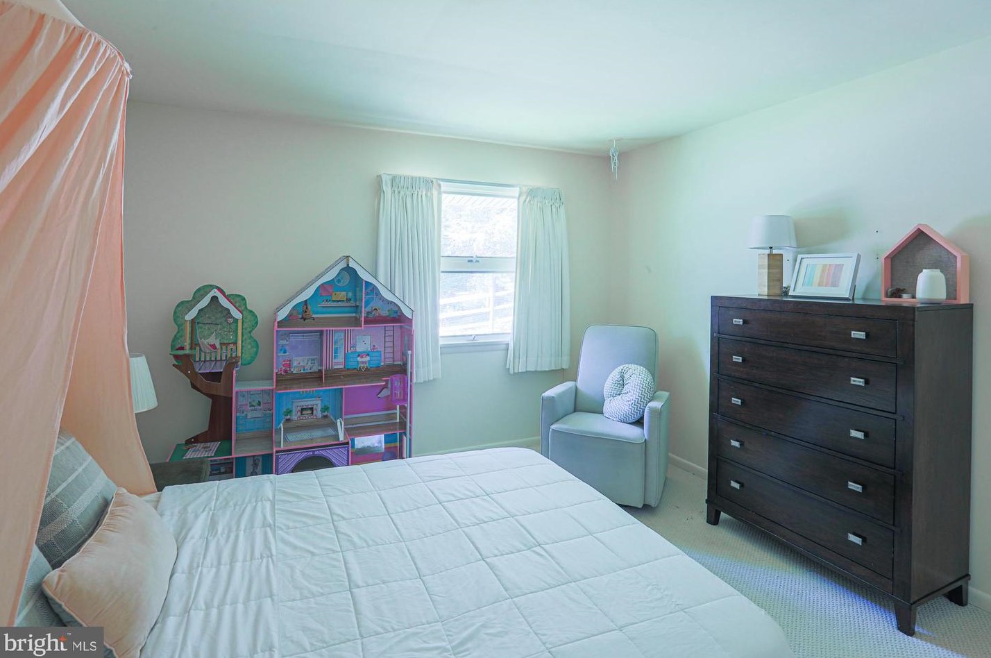 12217 Ioka Ct, Ellicott MD 21042-1328 exterior