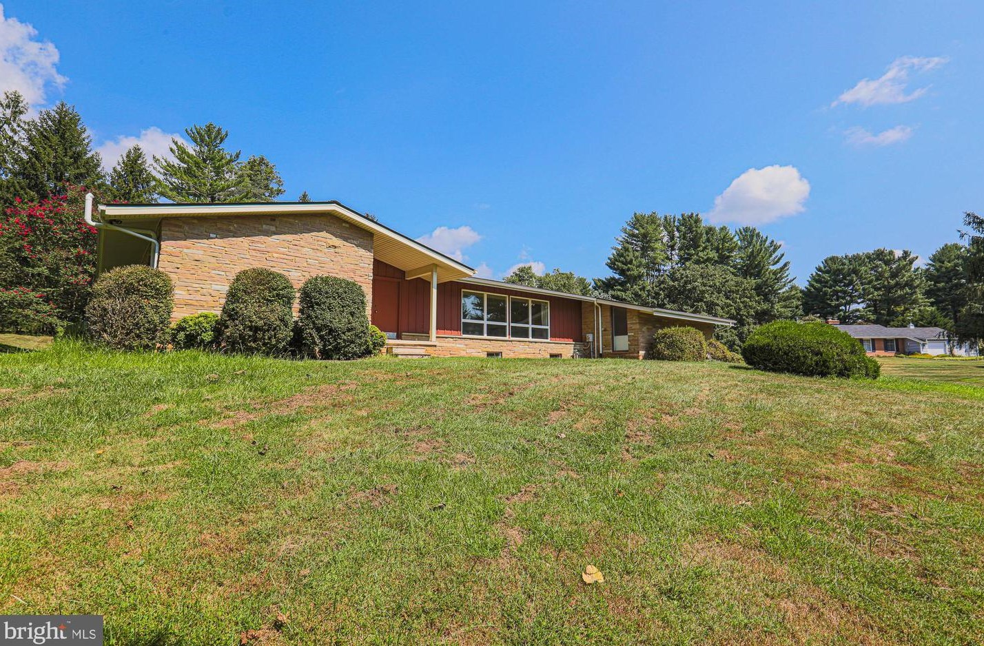 12217 Ioka Ct, Ellicott MD 21042-1328 exterior