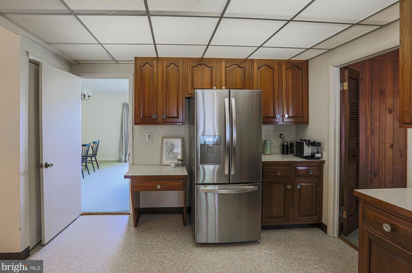 12217 Ioka Ct, Ellicott MD 21042-1328 exterior