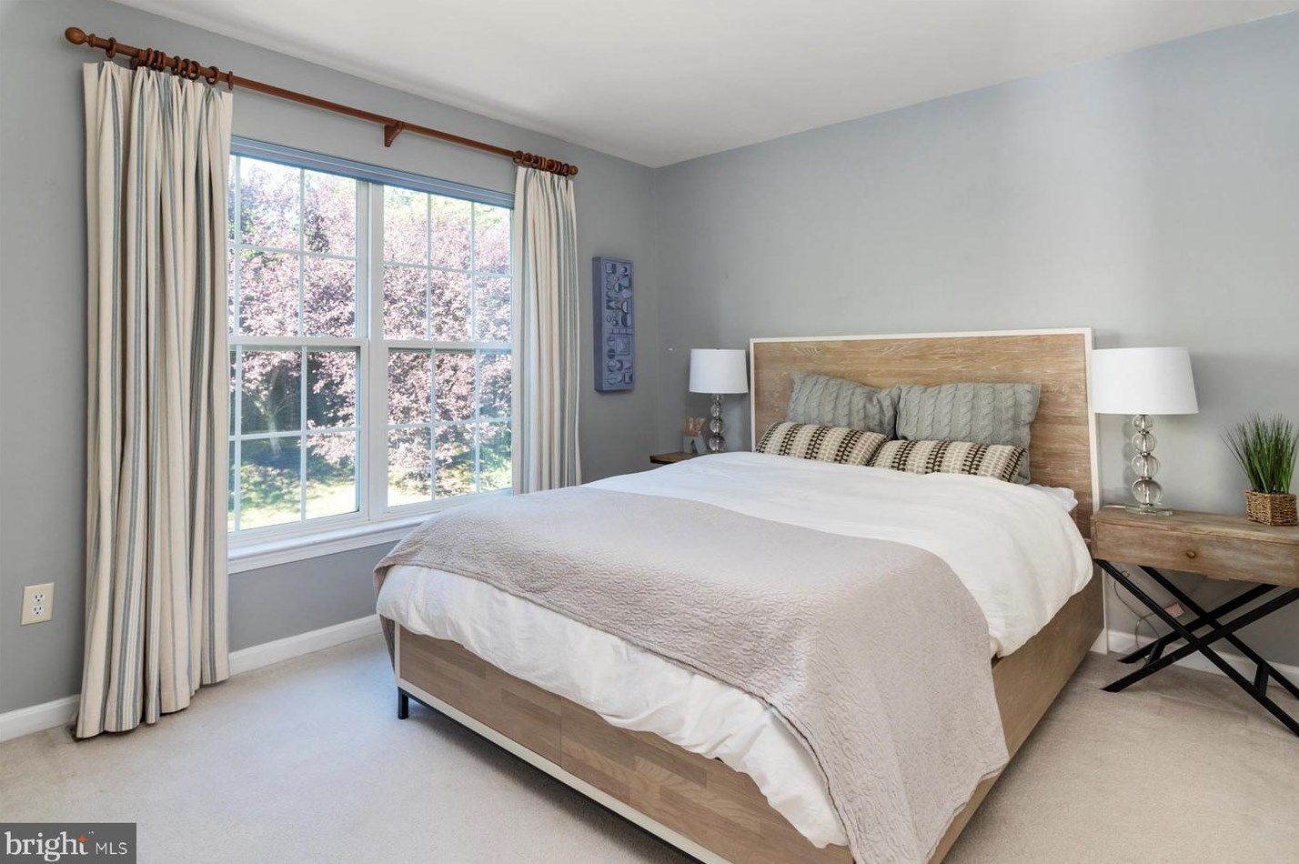 4313 English Morning Ln, Ellicott MD 21043-6790 exterior