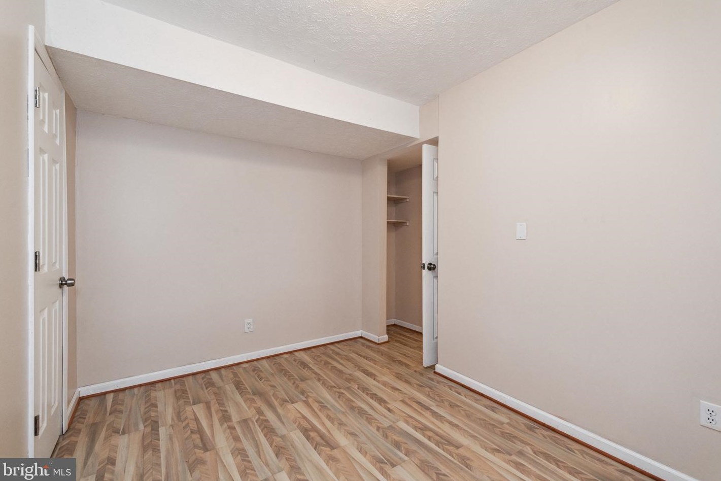 10068 Century Dr, Ellicott MD exterior