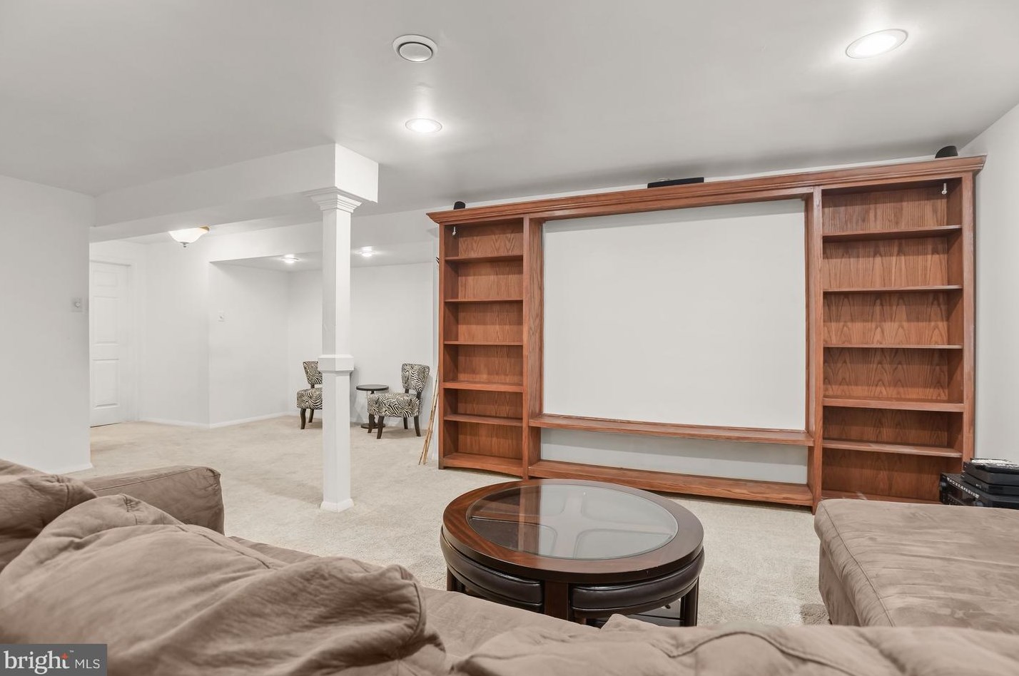 2931 Pebble Bch Dr, Ellicott MD 21042-2182 exterior