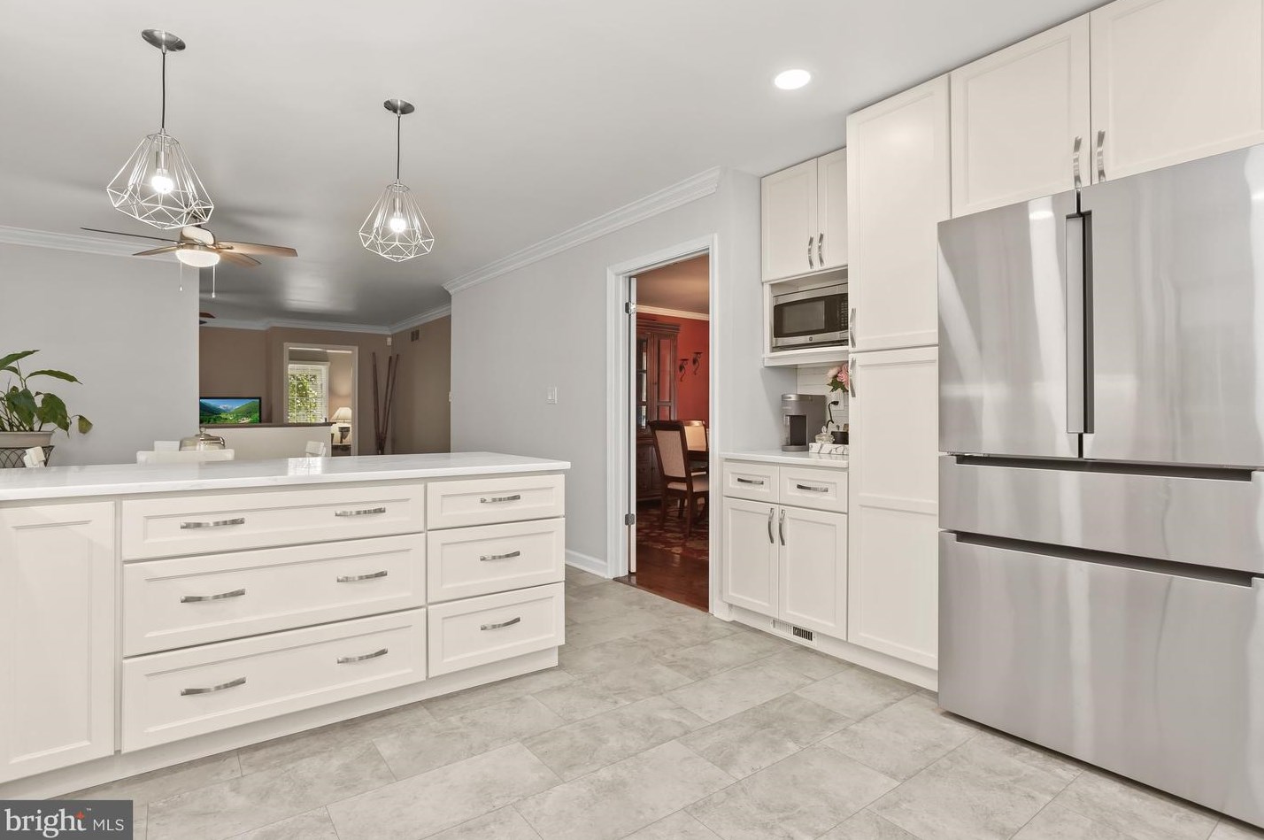 2931 Pebble Bch Dr, Ellicott MD 21042-2182 exterior