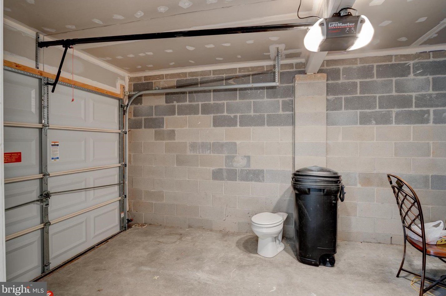 7167 Deep Falls Way, Baltimore MD  21075-7091 exterior