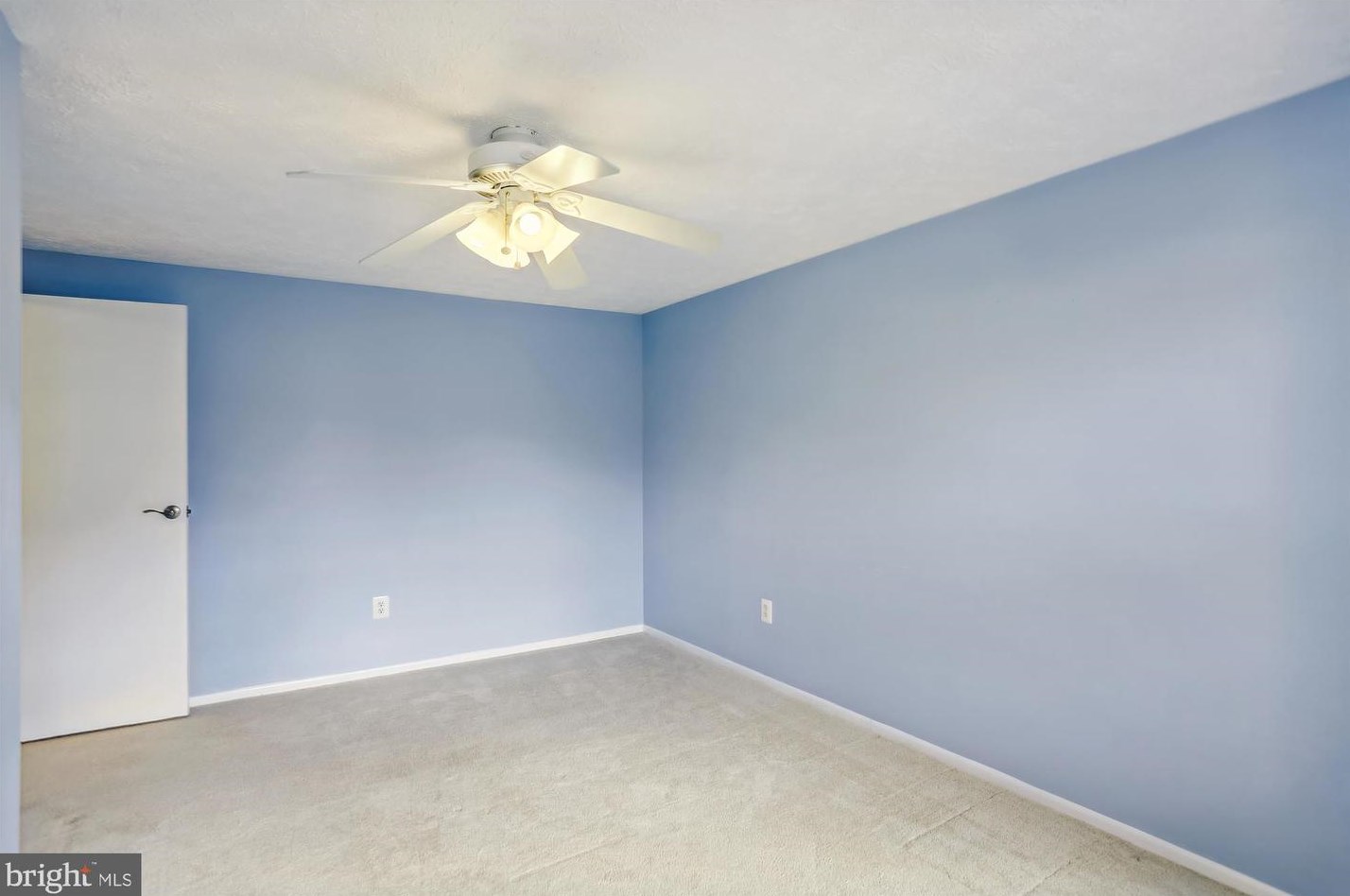 7827 Butterfield Dr, Baltimore MD  21075-6452 exterior