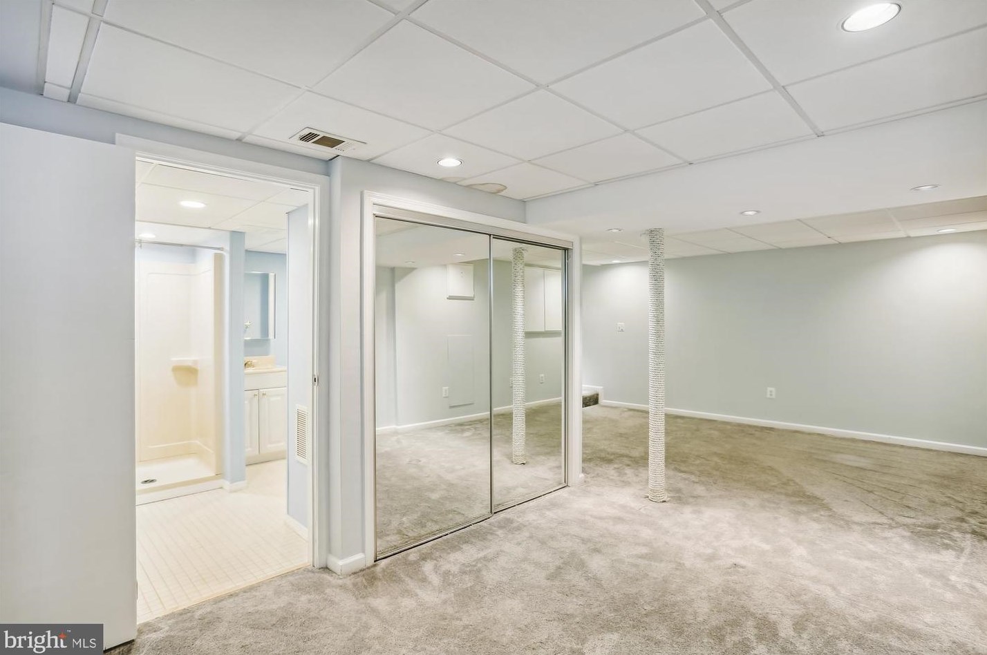7827 Butterfield Dr, Baltimore MD  21075-6452 exterior