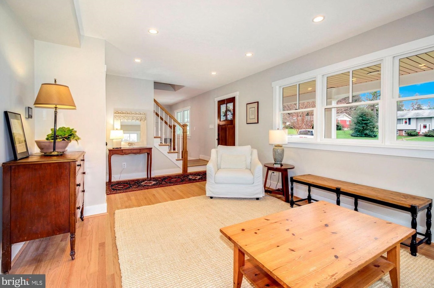 10226 Burnside Dr, Ellicott MD 21042-4804 exterior