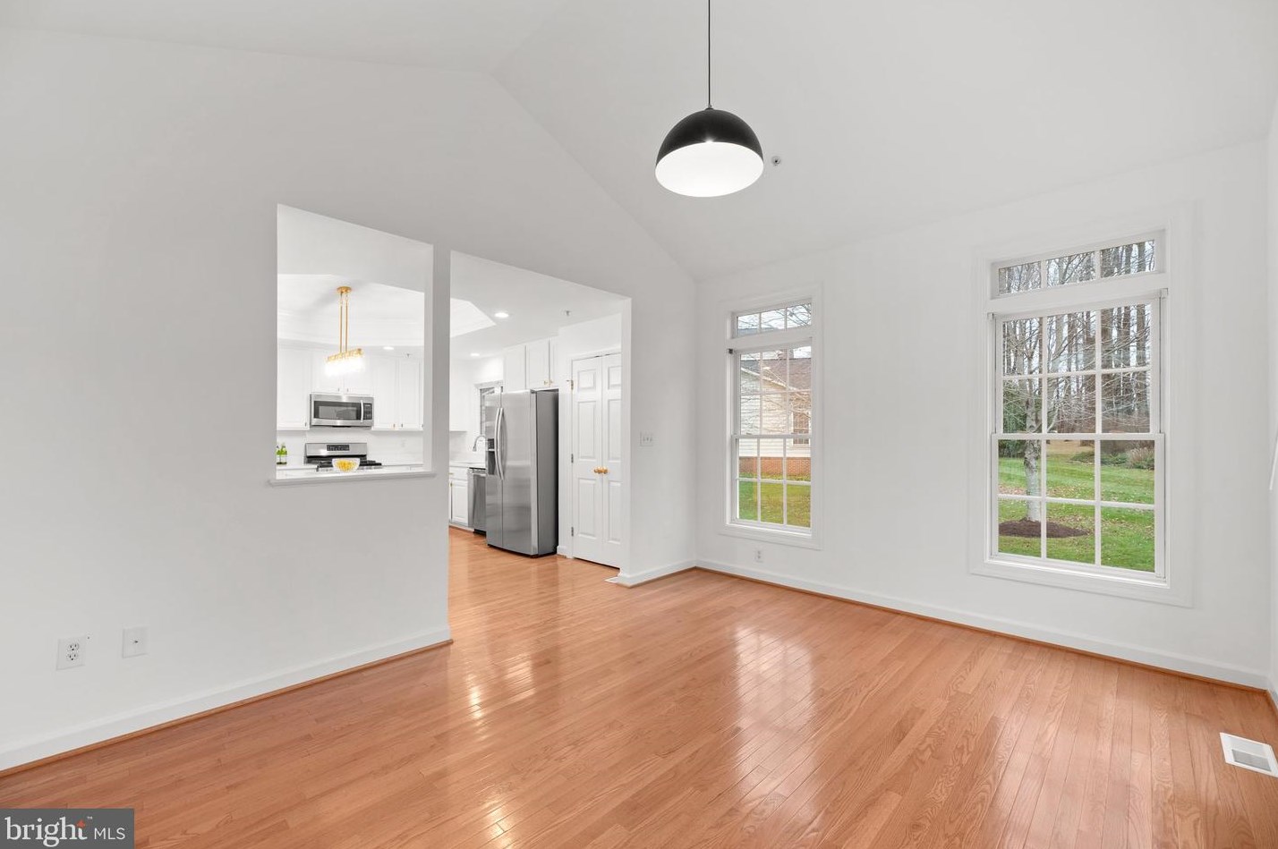 2649 Legends Way, Ellicott MD 21042-2257 exterior