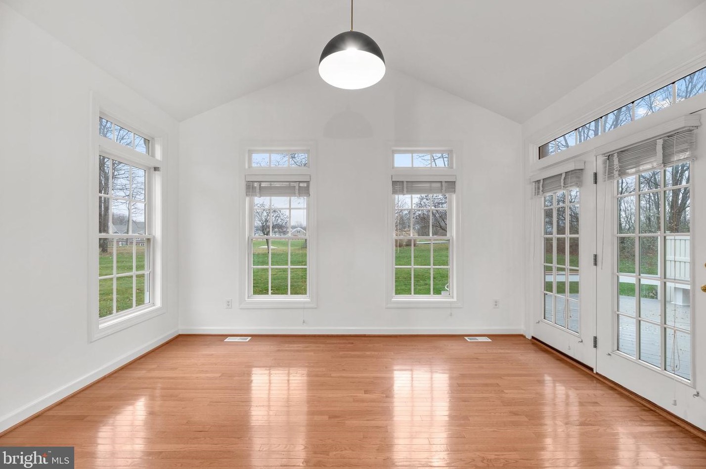 2649 Legends Way, Ellicott MD 21042-2257 exterior