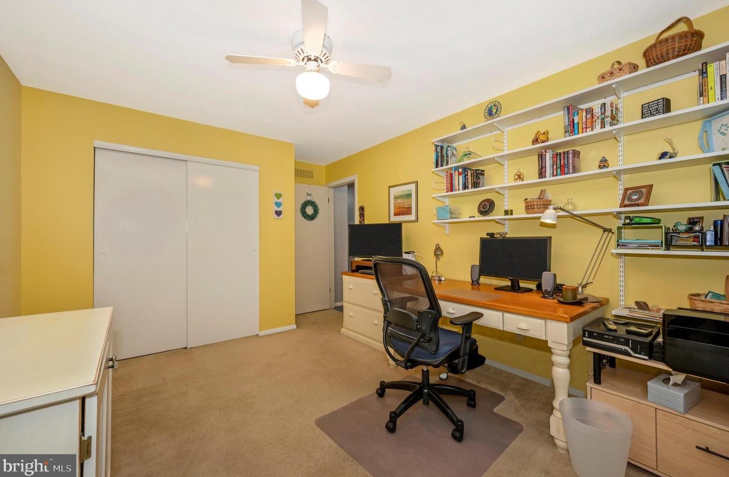 10106 Labelle Ct, Ellicott MD 21042-6257 exterior