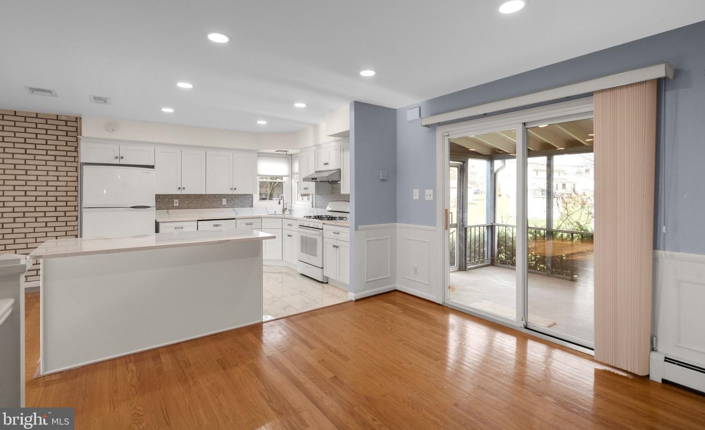 4627 Live Oak Ct, Ellicott MD  21043-6718 exterior