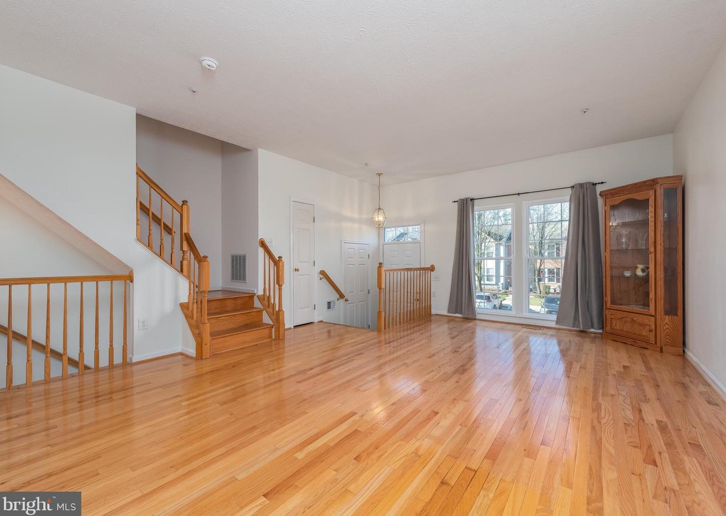 6621 Cambria Ter, Baltimore MD  21075-5952 exterior