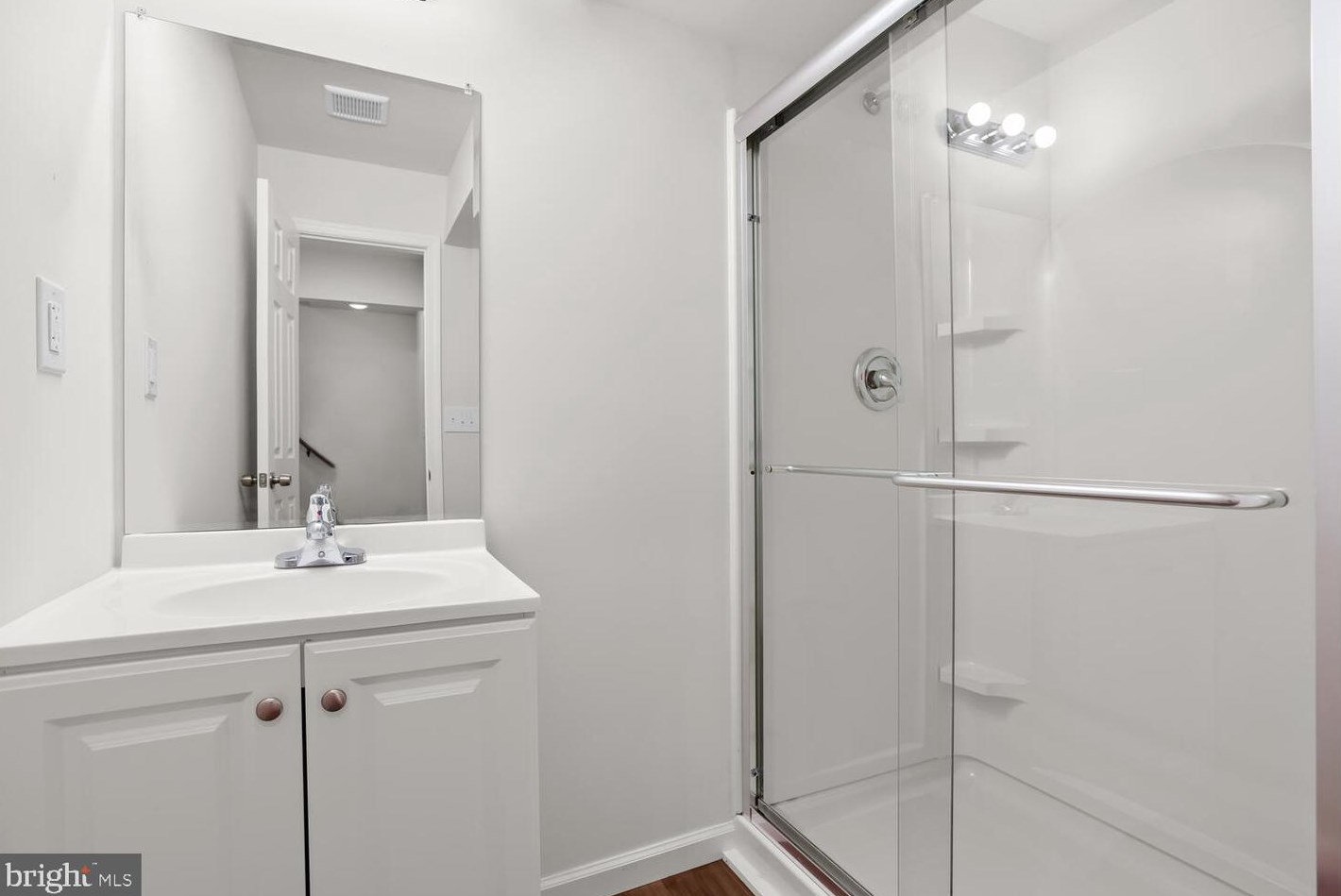 8206 Tall Trees Ct, Ellicott MD  21043-6942 exterior